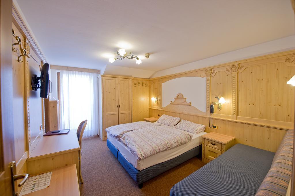 Hotel San Marco Passo San Pellegrino Kamer foto