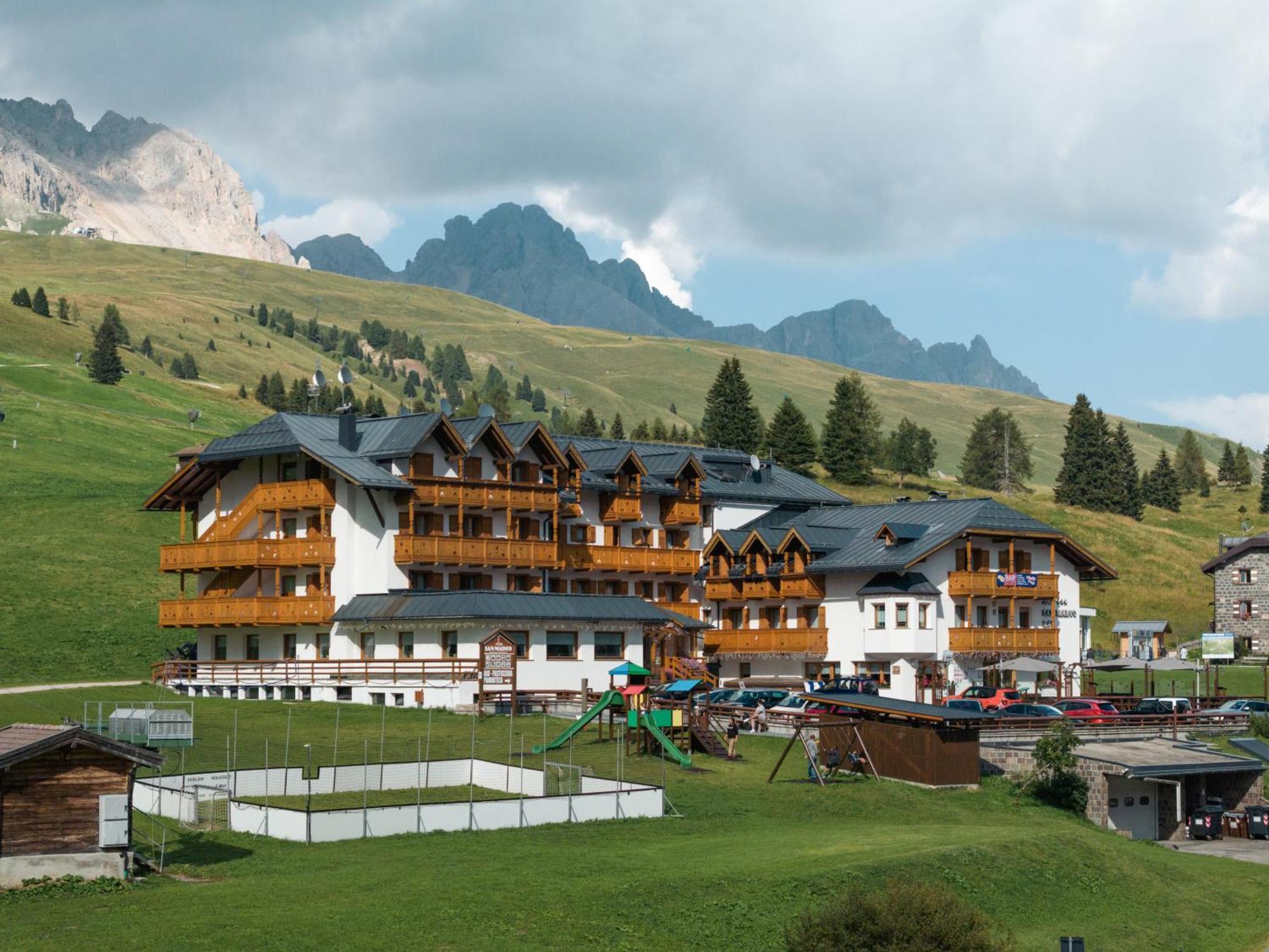 Hotel San Marco Passo San Pellegrino Buitenkant foto
